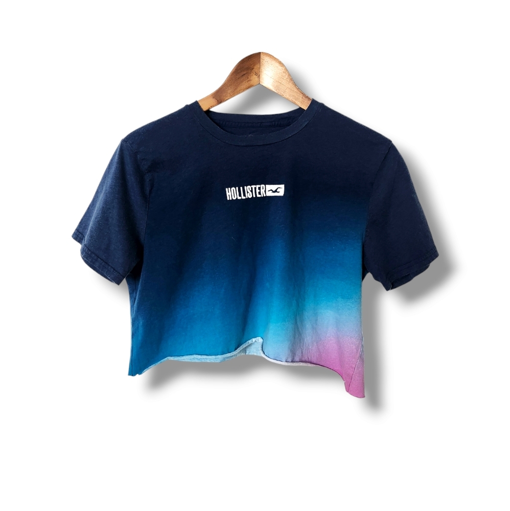 Hollister Gradient Multicolor Cropped Short Sleeve Tshirt | Small